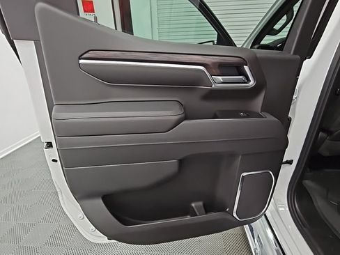 New 2026 GMC Sierra 1500 SLT w/ SLT Premium Plus Package image 36