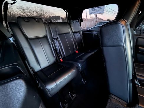 Used 2015 Ford Expedition XLT w/ Equipment Group 201A image 33