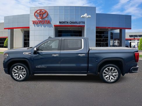 Used 2022 GMC Sierra 1500 Denali w/ Denali Reserve Package image 5