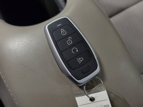 Used 2017 Honda HR-V EX image 15