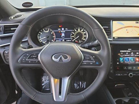 Used 2023 INFINITI QX55 Sensory w/ Lighting Package AWD/4WD image 17