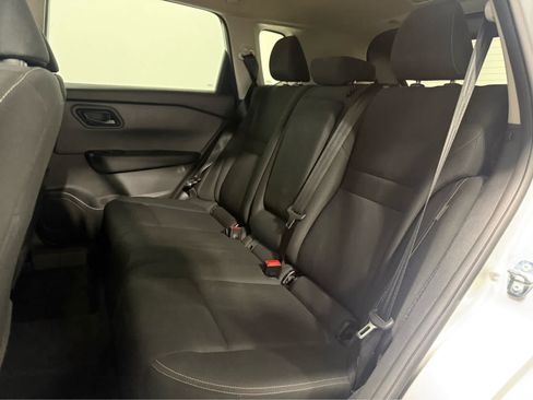 Used 2024 Nissan Rogue S AWD/4WD image 14