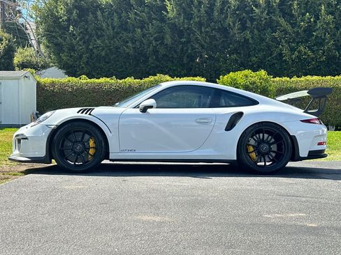 Used 2016 Porsche 911 GT3 RS RWD image 2
