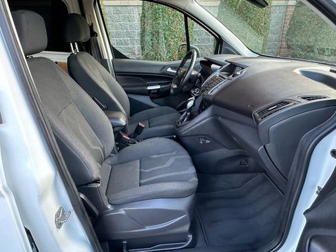 Used 2015 Ford Transit Connect XLT image 38