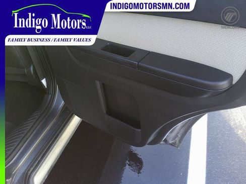 Used 2010 Mercury Mariner Premier image 20