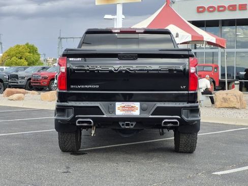 Used 2024 Chevrolet Silverado 1500 LT Trail Boss w/ Convenience Package II AWD/4WD image 6