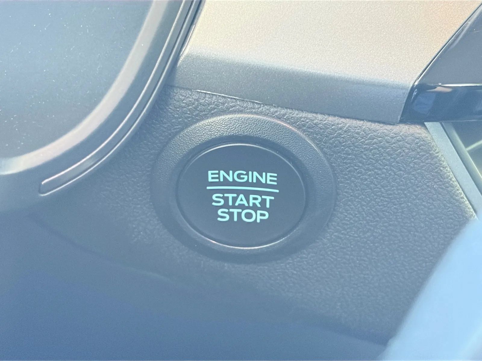 Used 2023 Ford Escape Active AWD/4WD image 26