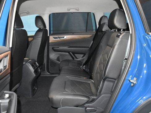 New 2026 Volkswagen Atlas SE image 15