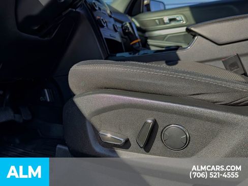 Used 2018 Ford Explorer XLT image 22