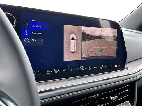 New 2026 Chevrolet Suburban Premier image 16