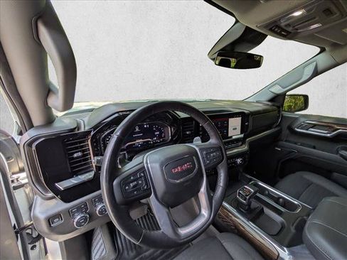 Used 2023 GMC Sierra 1500 Elevation w/ Preferred Package AWD/4WD image 10