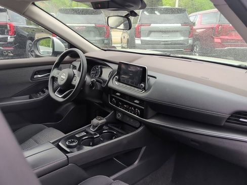 Used 2023 Nissan Rogue SV AWD/4WD image 42