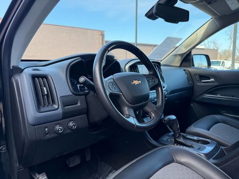 Used 2018 Chevrolet Colorado Z71 image 12