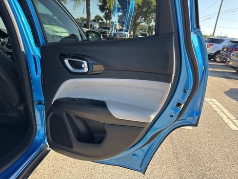 Used 2025 Jeep Compass Limited AWD/4WD image 17