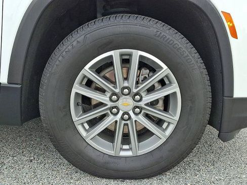 Certified 2023 Chevrolet Traverse LT AWD/4WD image 8