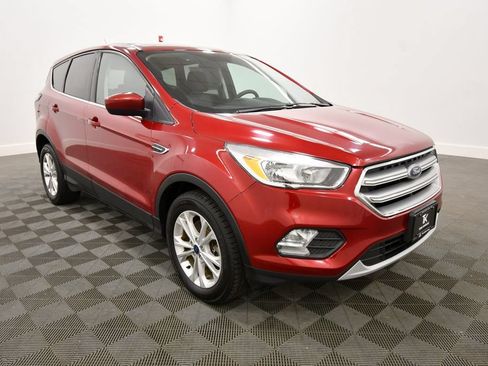 Used 2017 Ford Escape SE AWD/4WD image 10