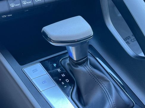 Used 2023 Hyundai Elantra SEL w/ Cargo Package image 23