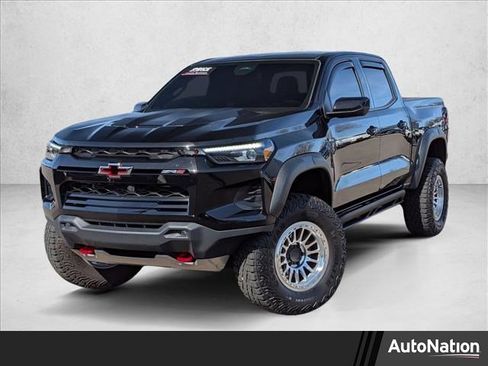 Used 2024 Chevrolet Colorado ZR2 w/ Safety Package AWD/4WD image 1