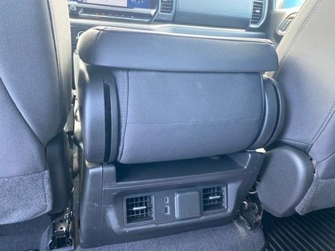 Certified 2024 Chevrolet Silverado 1500 LT image 19