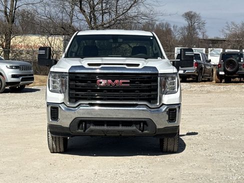 Used 2022 GMC Sierra 2500 Pro w/ Convenience Package image 2