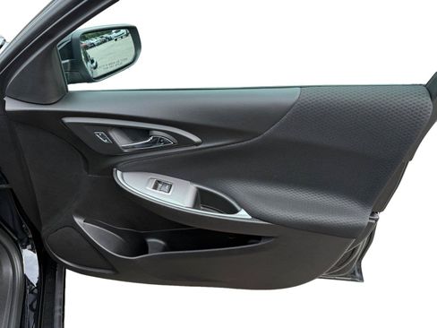 Used 2024 Chevrolet Malibu LT w/ Midnight Edition FWD image 23