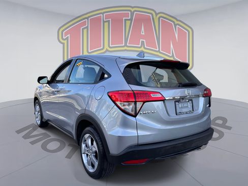 Used 2019 Honda HR-V LX image 4