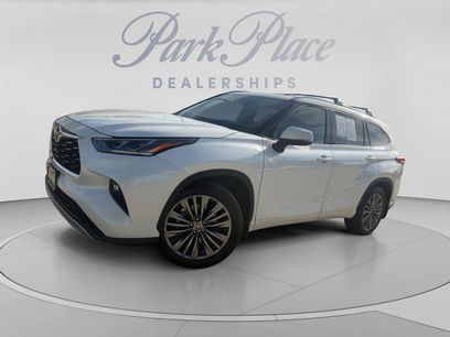 Used 2021 Toyota Highlander Platinum
