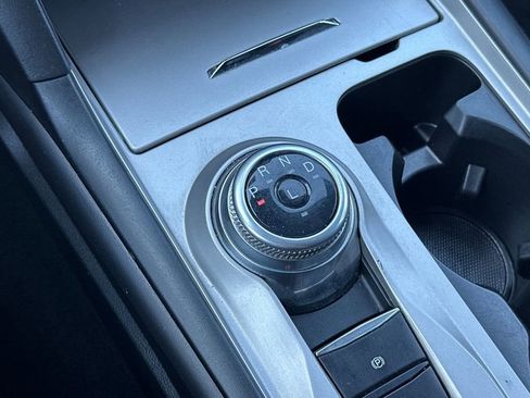 Certified 2023 Ford Explorer XLT image 25