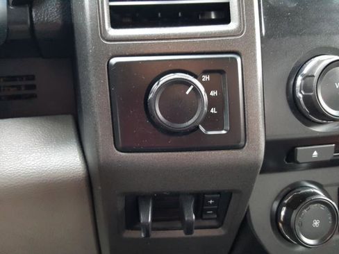 Used 2018 Ford F350 XL w/ Power Equipment Group AWD/4WD image 16