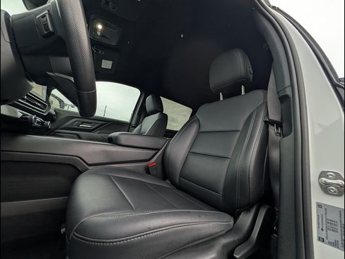 Used 2024 Chevrolet Silverado EV W/T AWD/4WD image 26