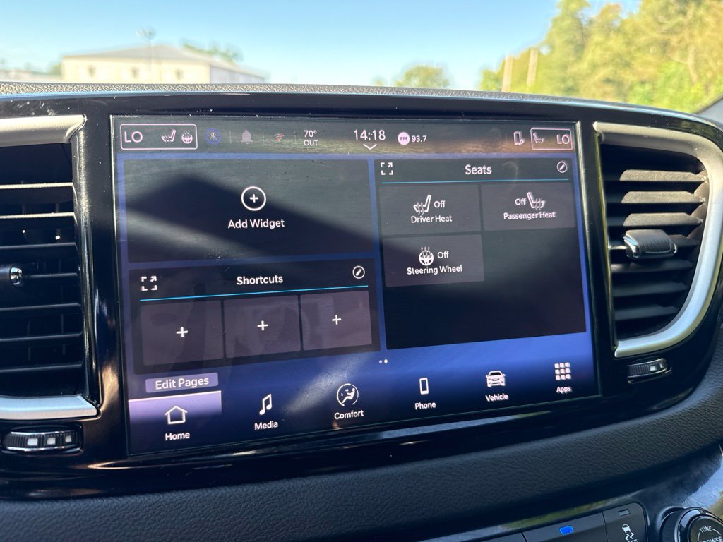 Used 2025 Chrysler Pacifica Select FWD image 22