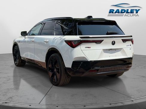 Certified 2024 Acura ZDX Type S AWD/4WD image 4