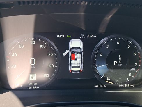 Used 2019 Volvo XC40 T5 R-Design AWD/4WD image 15