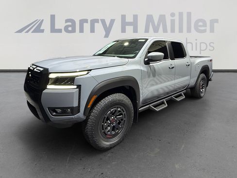 New 2026 Nissan Frontier PRO-4X w/ Tow Package AWD/4WD image 1