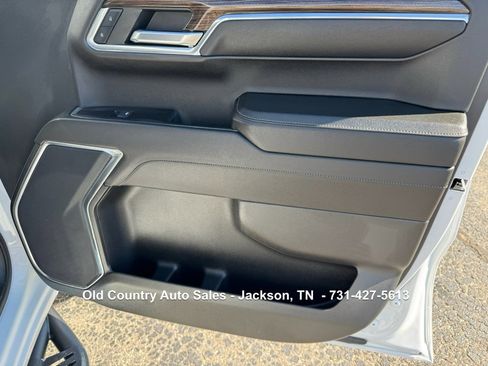 Used 2023 Chevrolet Silverado 1500 LT Trail Boss image 25