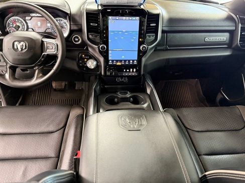 Used 2024 RAM 1500 Laramie image 2