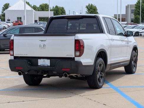 Certified 2023 Honda Ridgeline Black Edition image 6