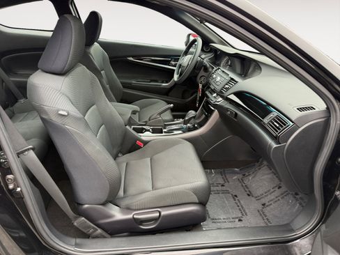 Used 2016 Honda Accord LX-S image 19