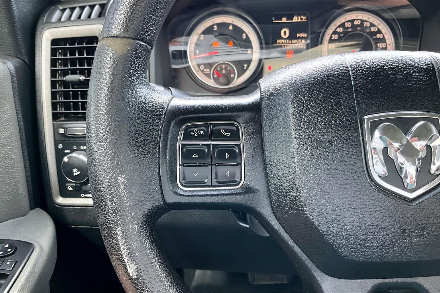 Used 2016 RAM 1500 Express RWD image 21