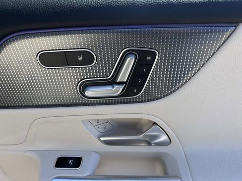 Used 2023 Mercedes-Benz GLA 250 image 15