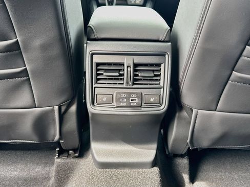 New 2026 Subaru Outback Touring XT AWD/4WD image 25