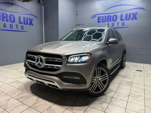 Used 2020 Mercedes-Benz GLS 450 4MATIC image 3