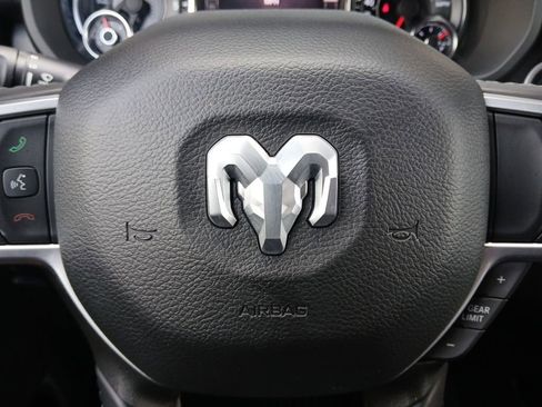 Used 2022 RAM 1500 Lone Star RWD image 5