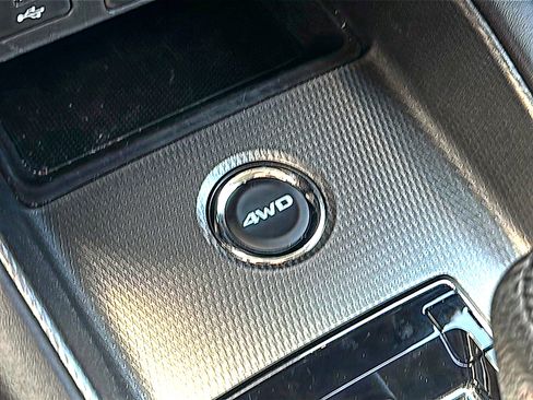 Used 2023 Mitsubishi Outlander Sport SE AWD/4WD image 35