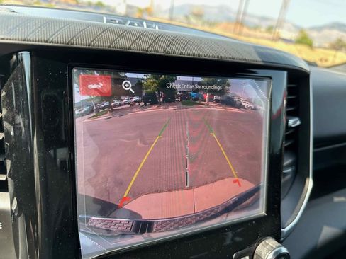 Used 2025 RAM 1500 Big Horn image 34