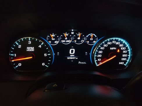 Used 2019 Chevrolet Tahoe Premier image 23