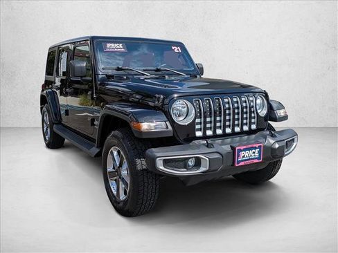 Used 2021 Jeep Wrangler Unlimited Sahara w/ Cold Weather Group image 3