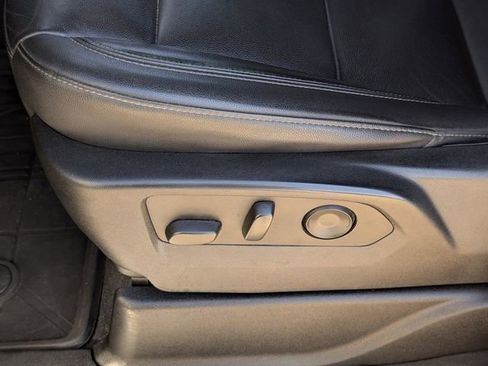 Used 2021 Chevrolet Tahoe Z71 image 29