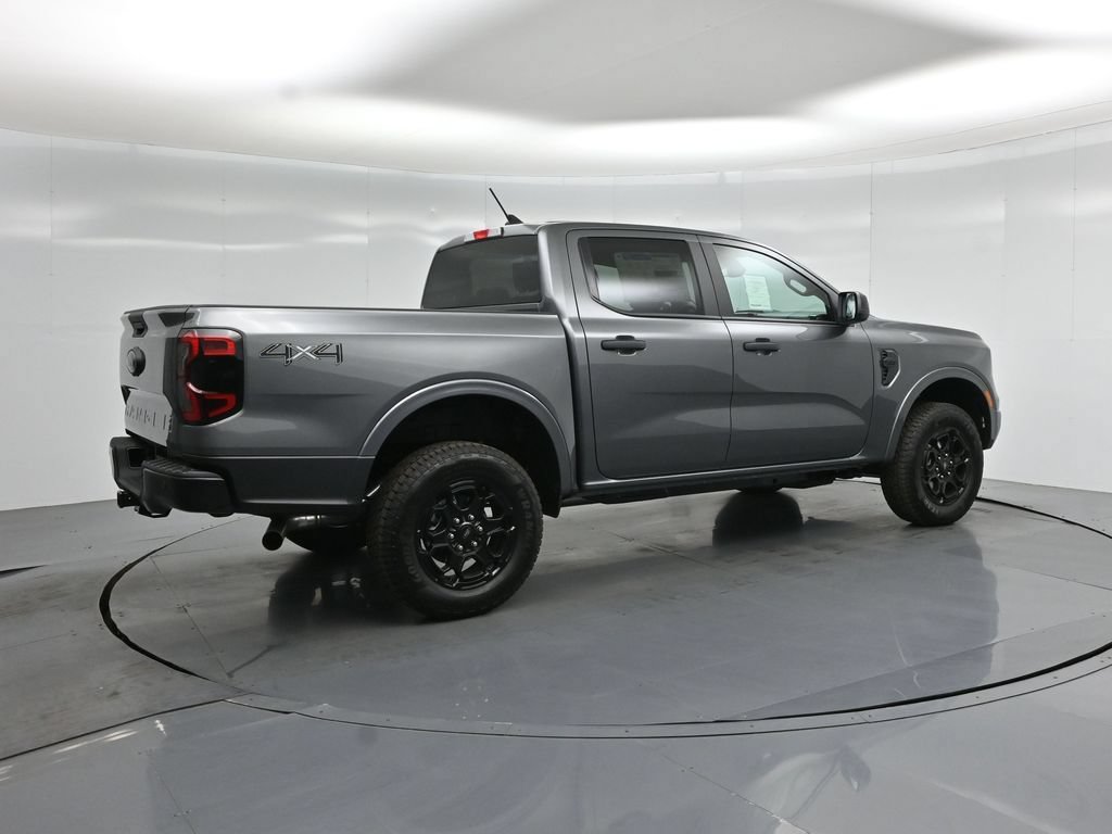 New 2026 Ford Ranger XLT w/ Black Appearance Package AWD/4WD image 22