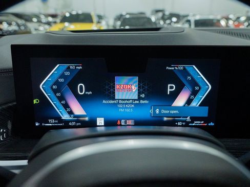 Used 2023 BMW X7 M60i image 59